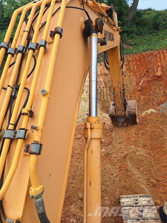 Hyundai Robex 300 LC 대형 굴삭기 29톤 이상