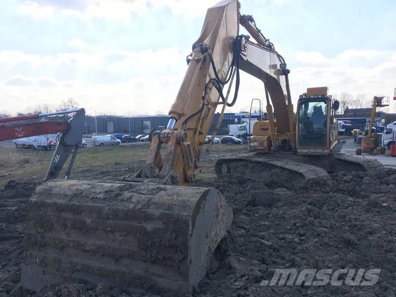 Hitachi ZX280LC-3 Crawler excavators