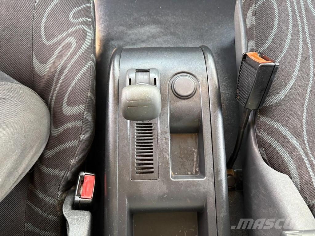 Iveco EUROCARGO 90E18 + EURO 5 + LOW KM + 3 SEATS Tautliner/curtainside trucks