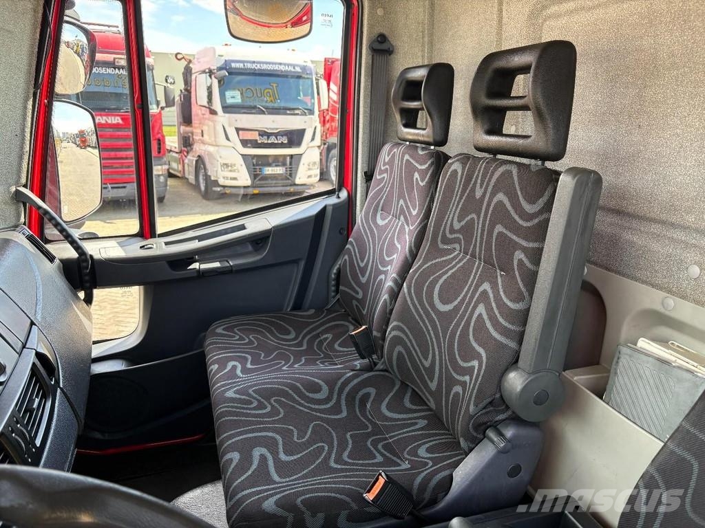 Iveco EUROCARGO 90E18 + EURO 5 + LOW KM + 3 SEATS Tautliner/curtainside trucks