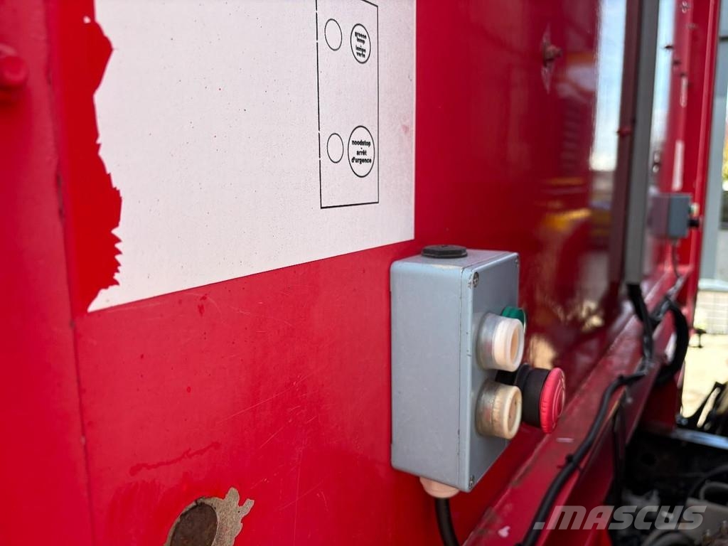 Iveco EUROCARGO 90E18 + EURO 5 + LOW KM + 3 SEATS Tautliner/curtainside trucks