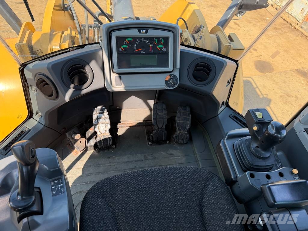 CAT 950 M Pyöräkuormaajat
