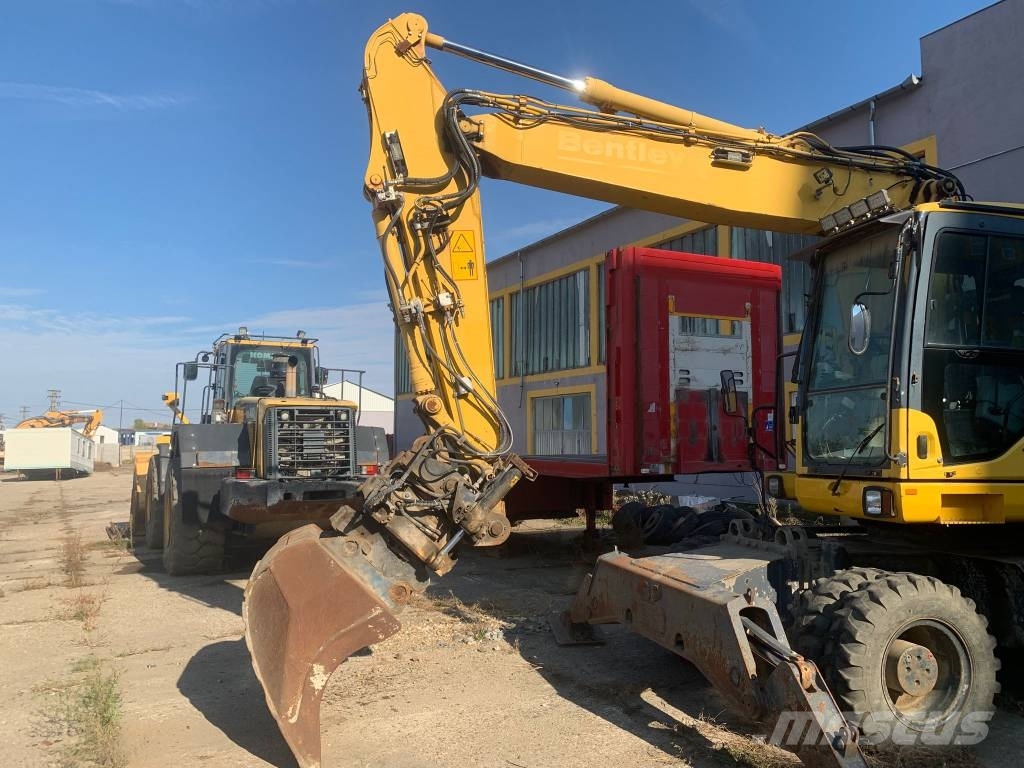 Komatsu PW180-E0+Engcon Rototilt Mobilbagger