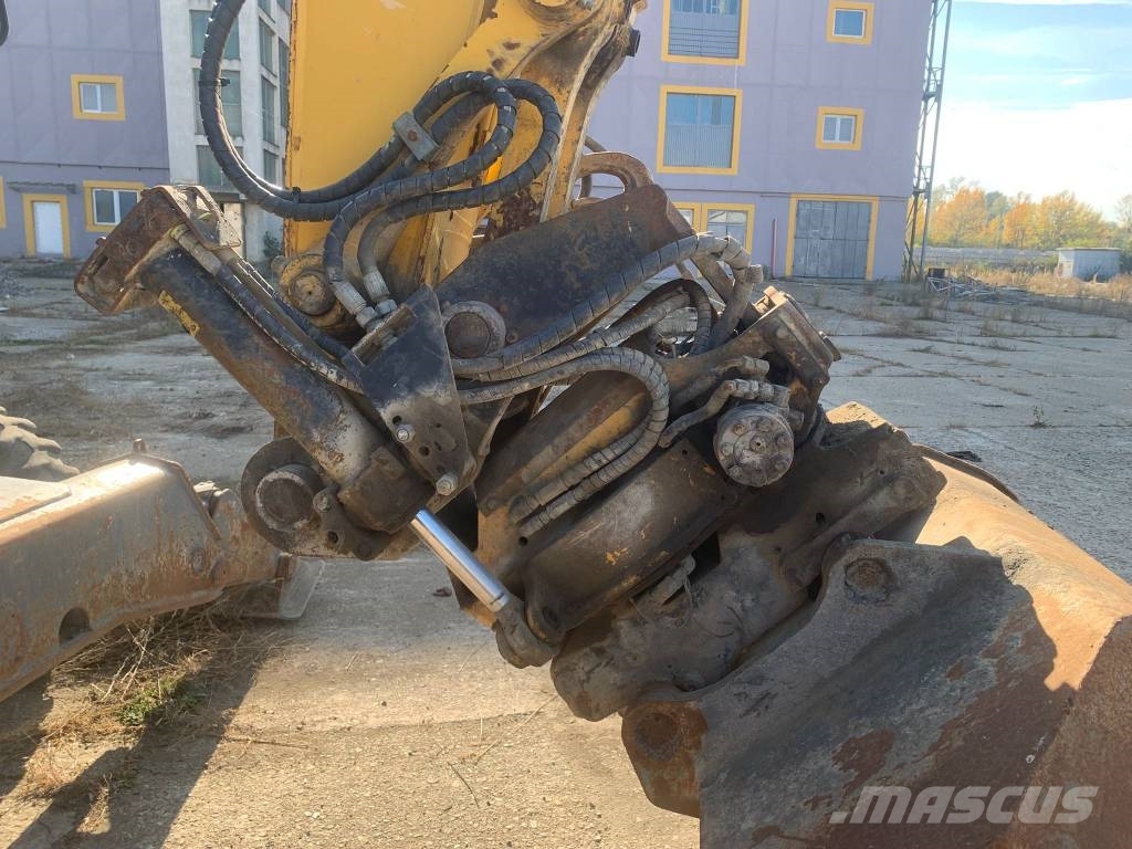 Komatsu PW180-E0+Engcon Rototilt Mobilbagger