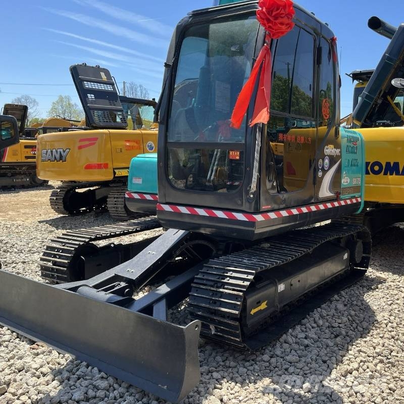 Kobelco SK 75 中型挖掘机