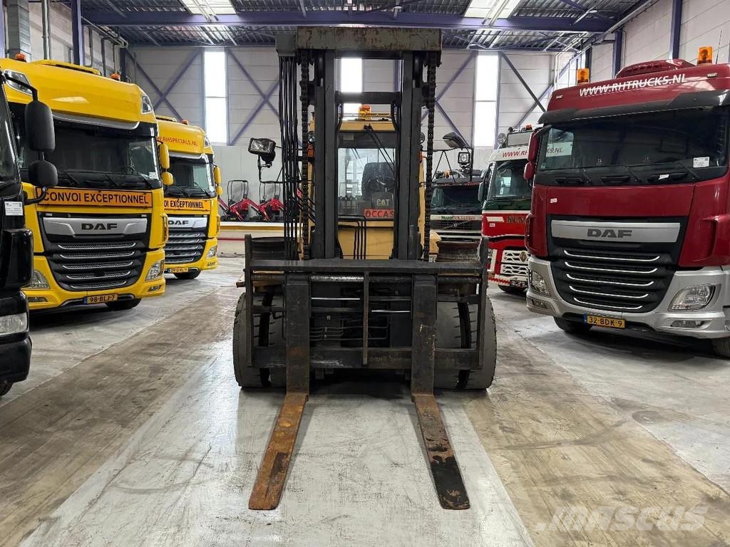 CAT DP100 - ONLY 7.579 HOURS! + NL REGISTRATION! Stivuitor diesel