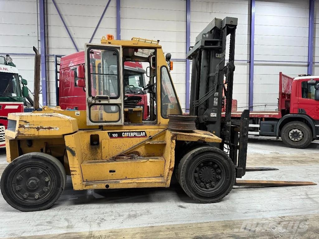 CAT DP100 - ONLY 7.579 HOURS! + NL REGISTRATION! Stivuitor diesel