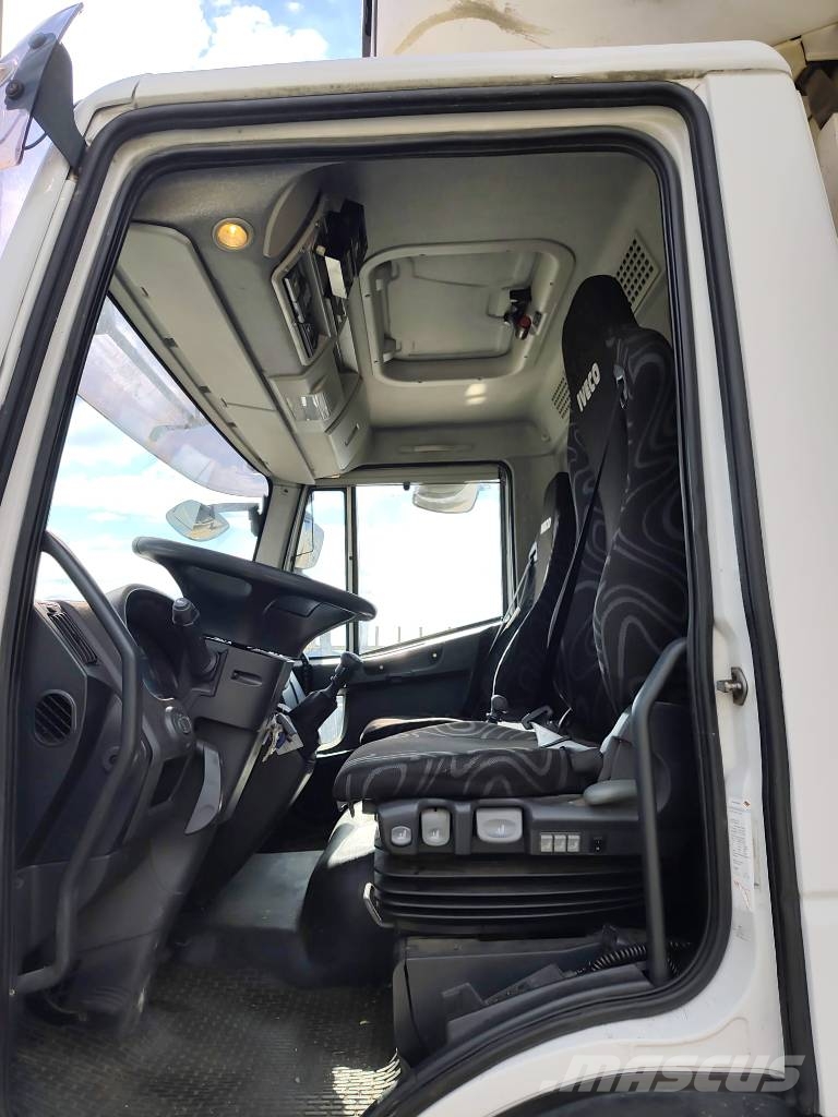 Iveco Eurocargo 160 E32 Transportatoare vehicule