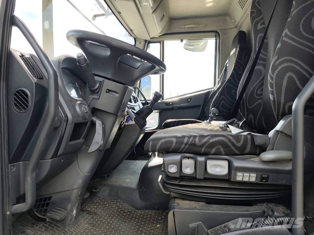 Iveco Eurocargo 160 E32 Transportatoare vehicule