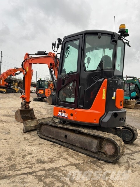 Hitachi ZX 33 U-6 Міні-екскаватори < 7т