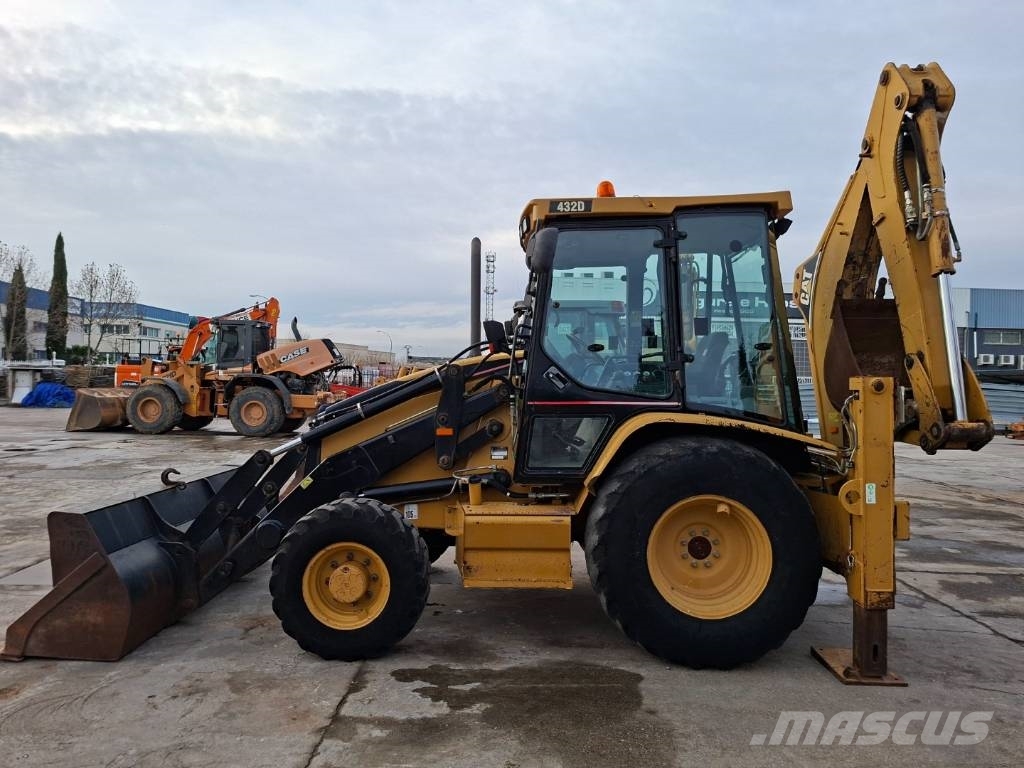 CAT 432 D Grävlastare