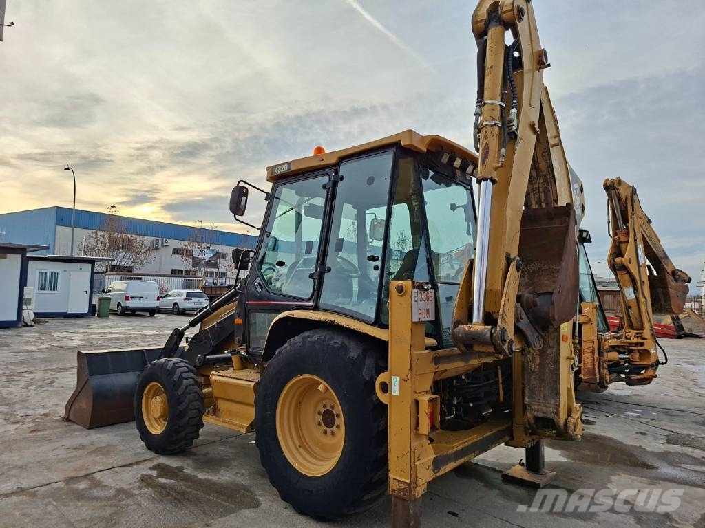 CAT 432 D Grävlastare