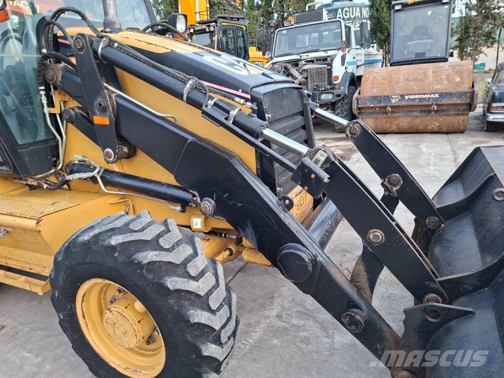CAT 432 D Grävlastare