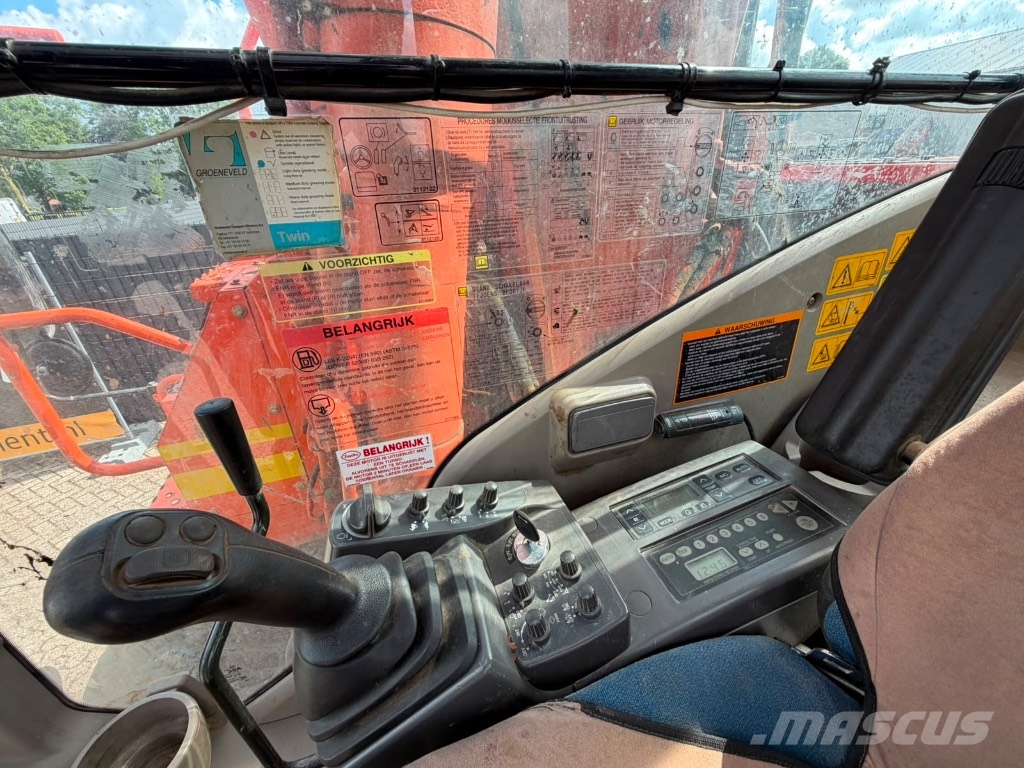 Hitachi ZX 140 W-3 Εκσκαφείς με τροχούς - λάστιχα