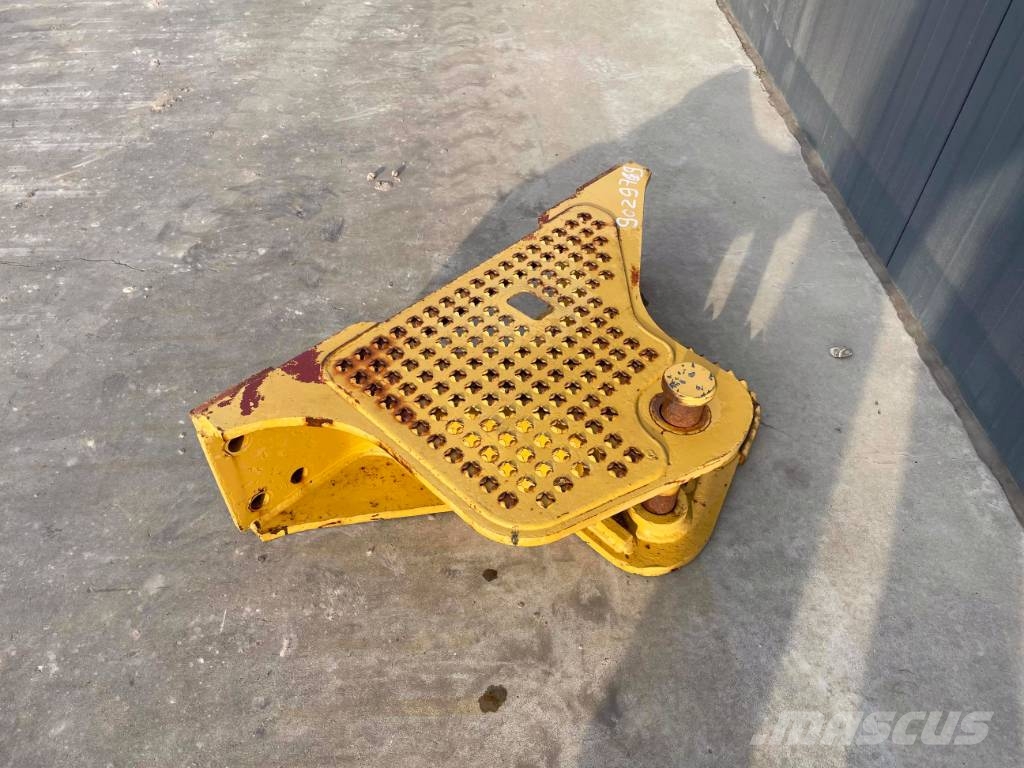 CAT D4 NG Zugtraverse Ďalšie komponenty