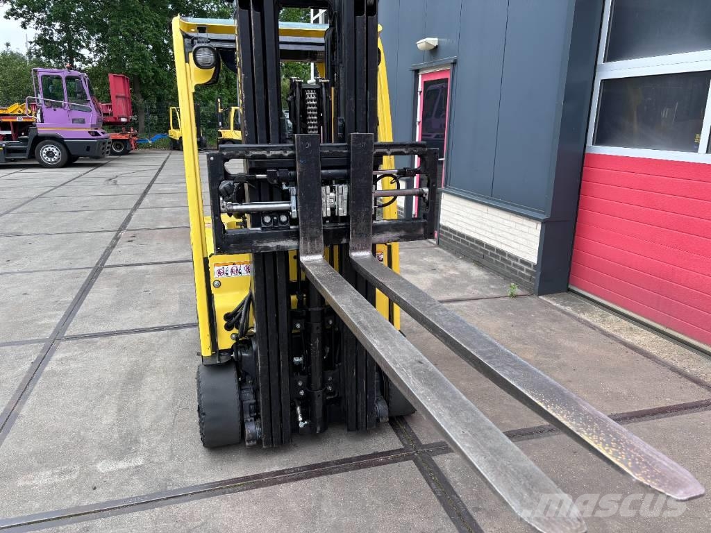 Hyster J2.0 XN LWB 2000 kg triplo/sideshift/ spreader Elektrische heftrucks