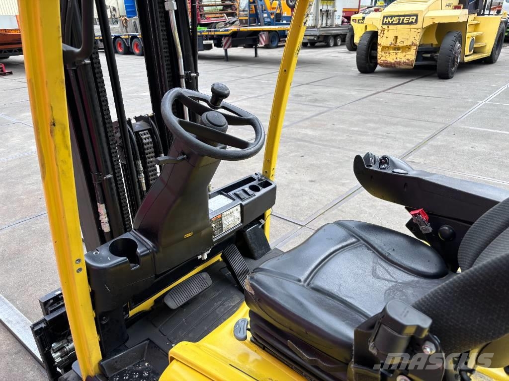 Hyster J2.0 XN LWB 2000 kg triplo/sideshift/ spreader Elektrische heftrucks