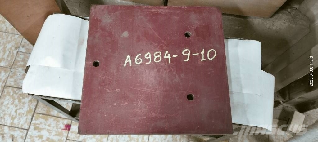 Terex Pegson A6984-9-10 シャーシ及びサスペンション
