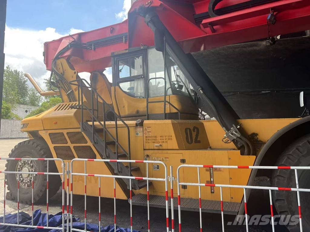 Sany SRSC45V Ton  China Largest Supplier Reachstackers