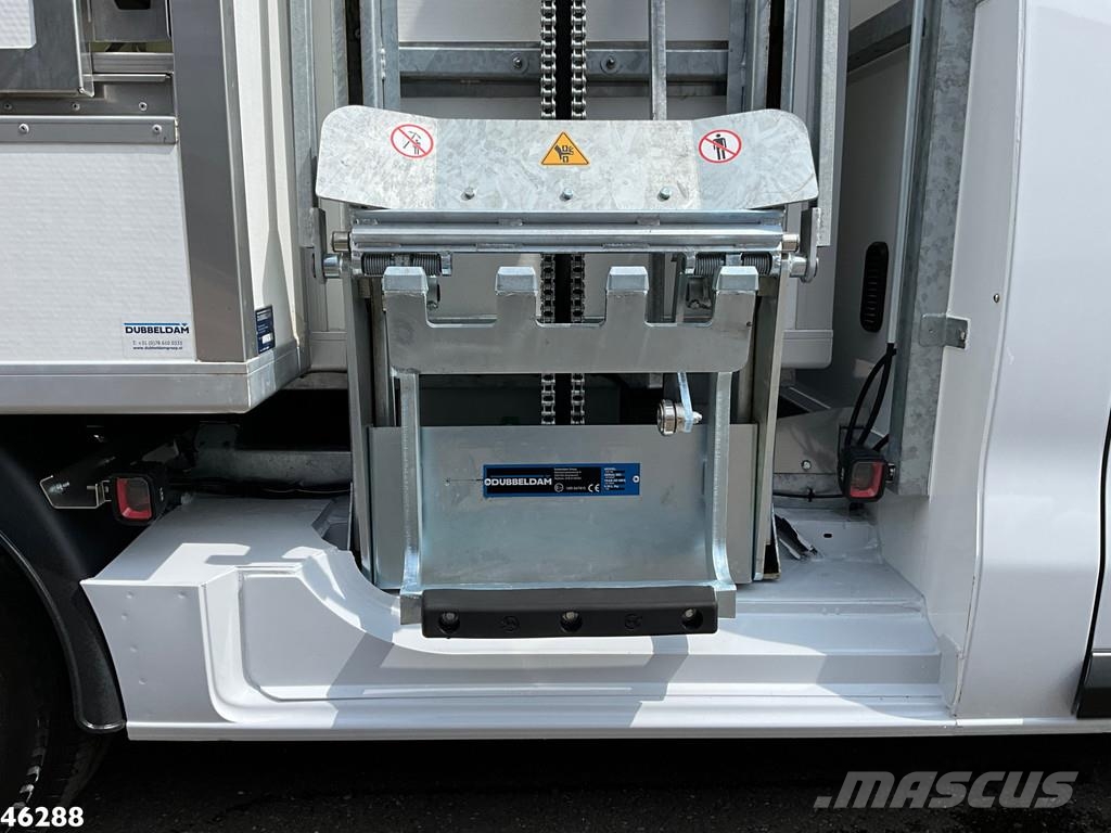 Peugeot E-Expert 100% elektrisch kippende zijlader 塵芥車、パッカー車