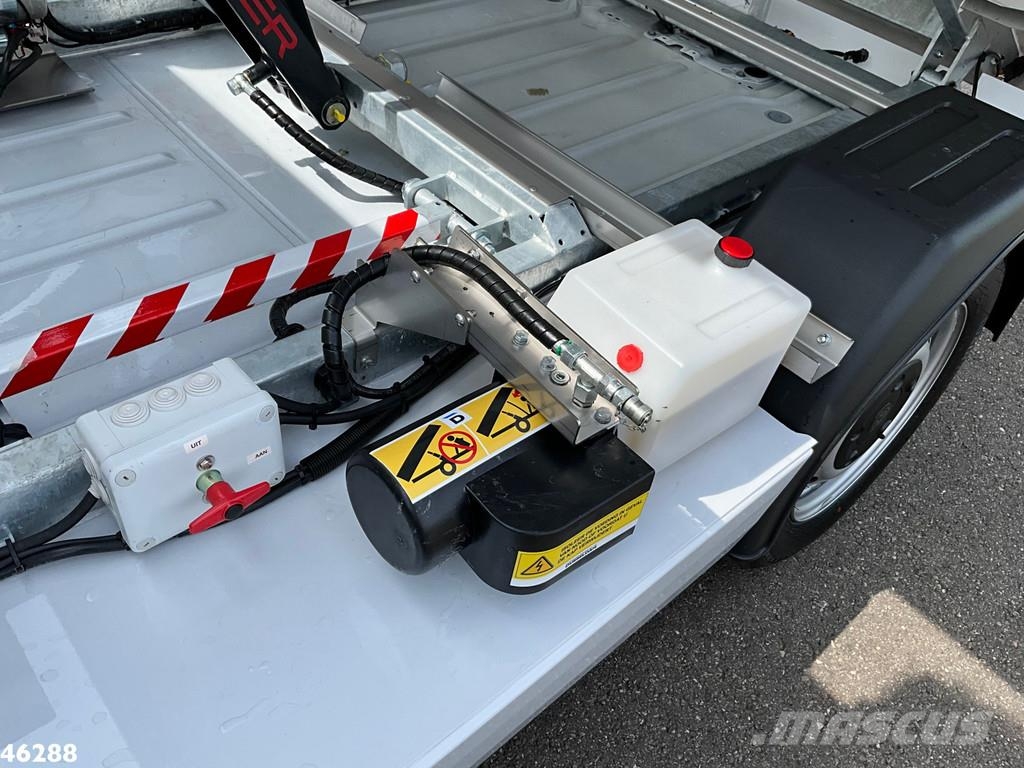 Peugeot E-Expert 100% elektrisch kippende zijlader 塵芥車、パッカー車