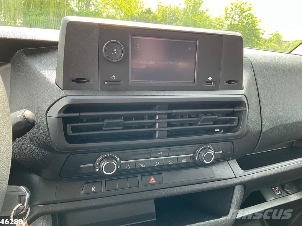Peugeot E-Expert 100% elektrisch kippende zijlader 塵芥車、パッカー車