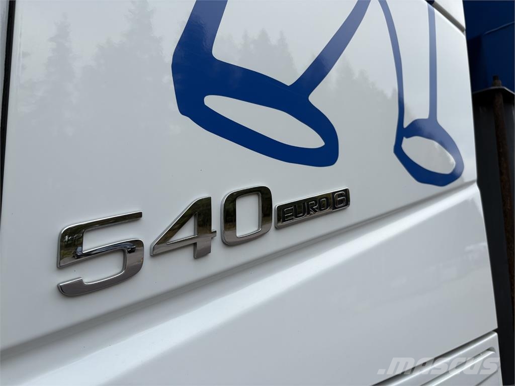 Volvo FH540 8x4 Sora- ja kippiautot