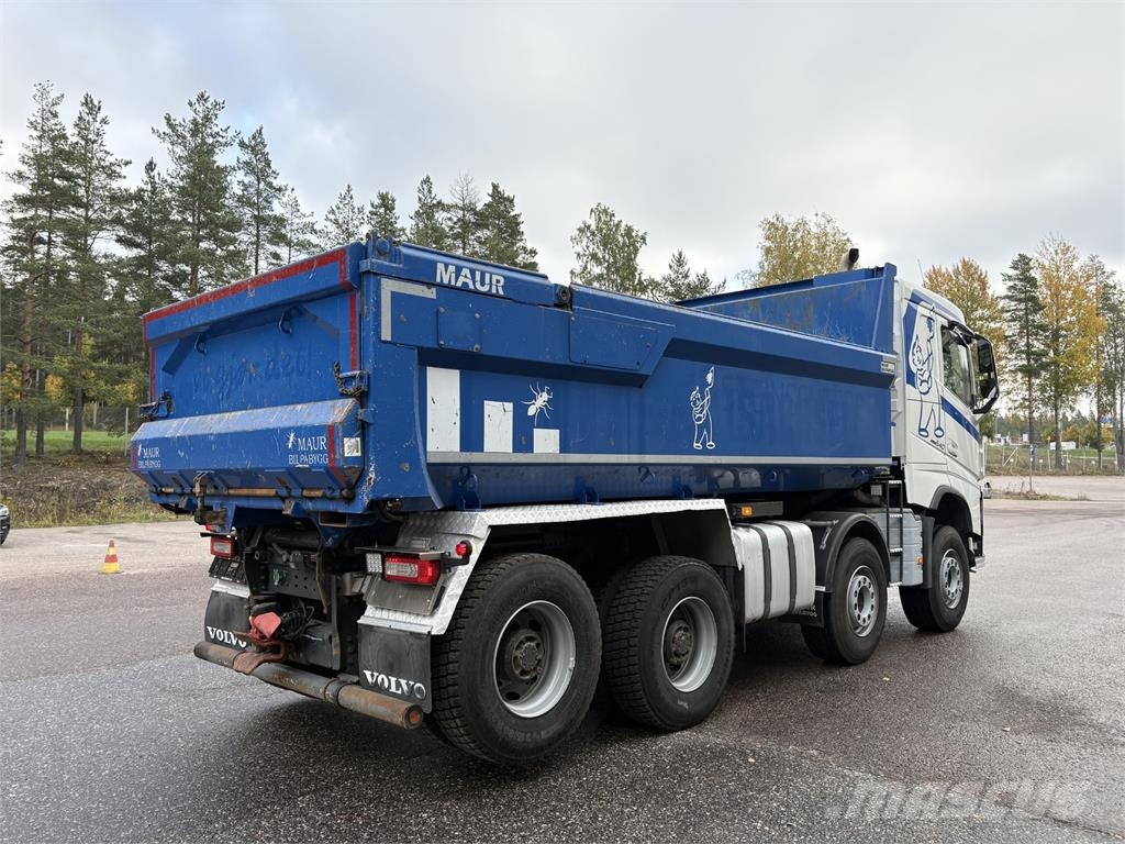 Volvo FH540 8x4 Sora- ja kippiautot