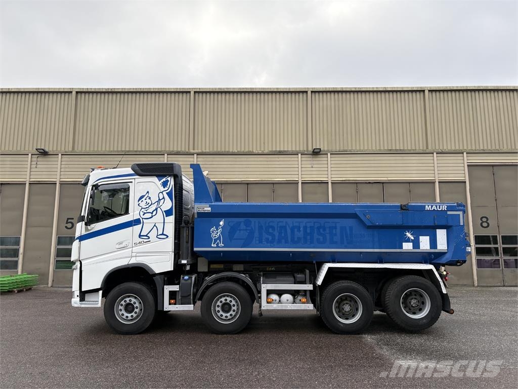 Volvo FH540 8x4 Sora- ja kippiautot