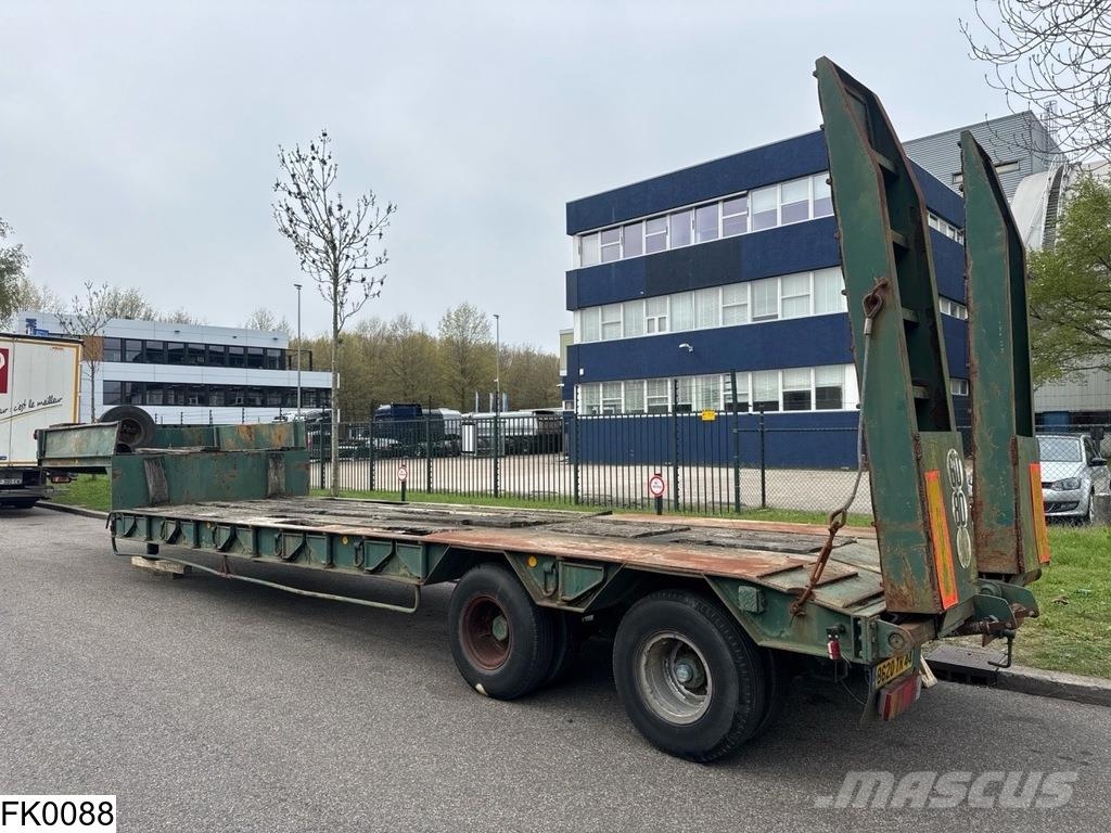 Kaiser Lowbed Steel suspension Low loader-semi-trailers