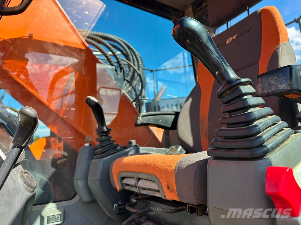Doosan DX 235 LCR-5 Escavadoras de rastos