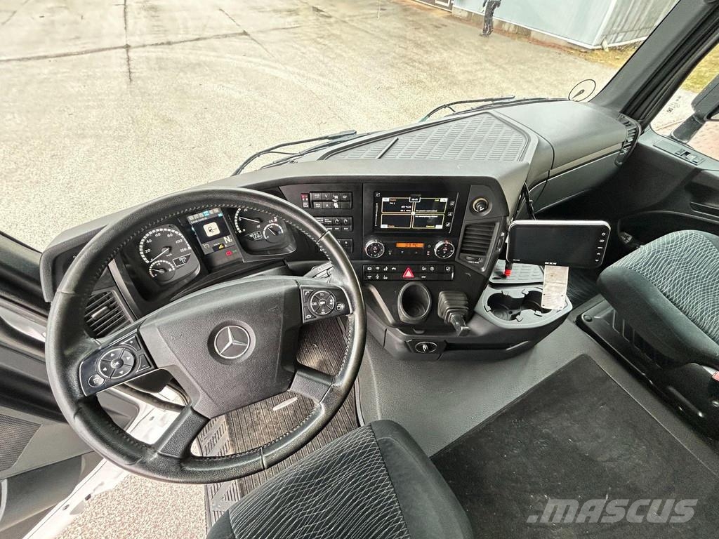 Mercedes-Benz AROCS 3253 8X4*4 EURO6 + 3 SIDE TIPPER Bañeras basculantes usadas