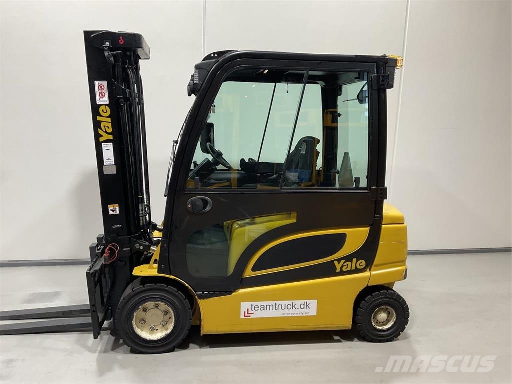 Yale ERP30VL Wózki elektryczne