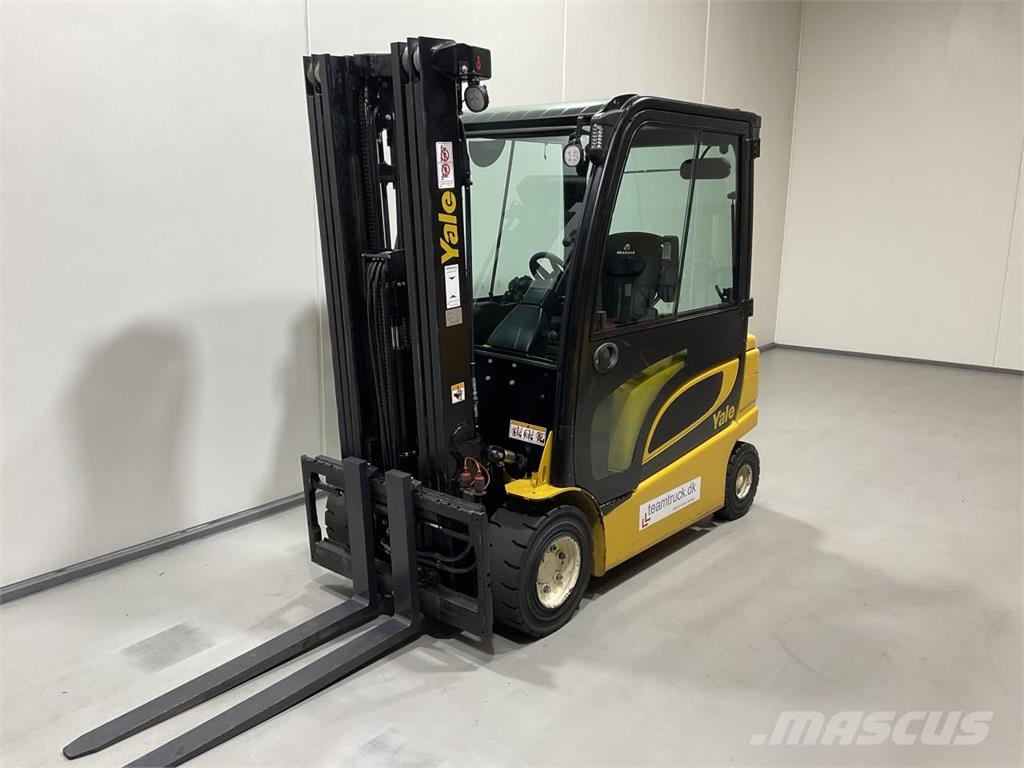 Yale ERP30VL Wózki elektryczne