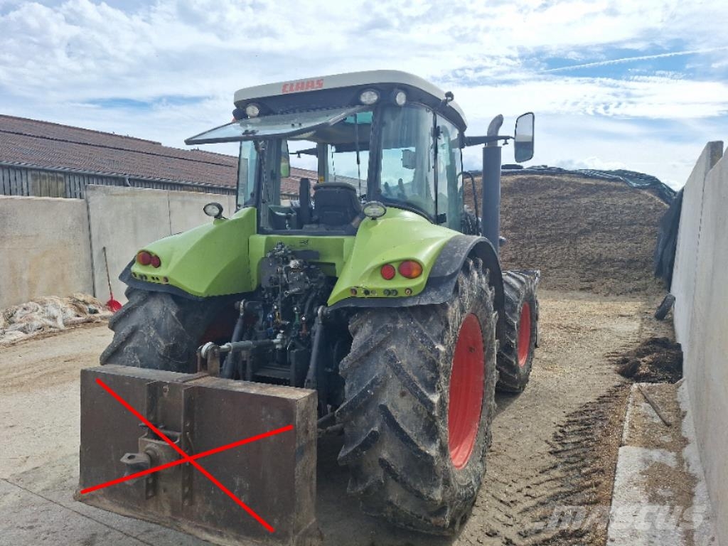 CLAAS ARION 640 Traktorji