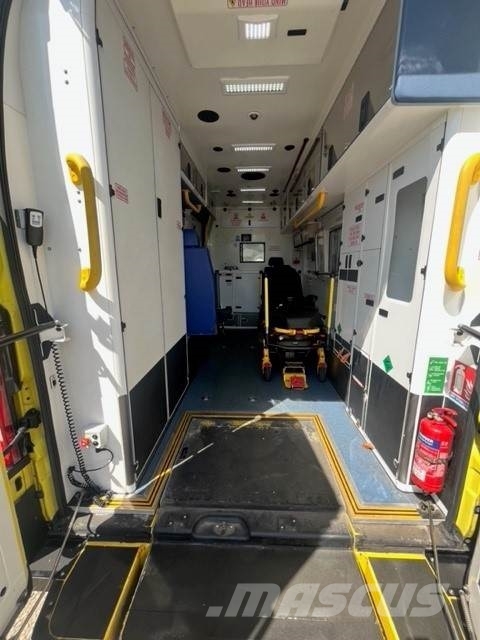 Fiat Ducato A&E Fiat Ducato A&E Vehicle with Stryker Pr Emergency vehicles