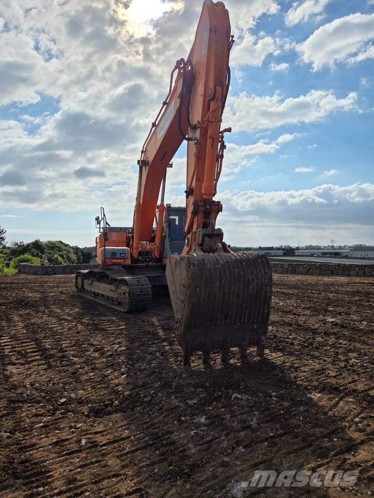 Doosan DX 300 LC-3 履带挖掘机