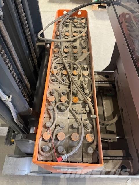 Stihl FM-X-14 Stivuitor cu catarg retractabil