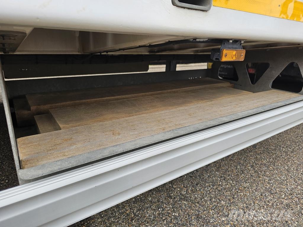 MAX Trailer MAX 110 / 3 X STEERING AXLE / HYDRAULIC RAMP Poluprikolice labudice