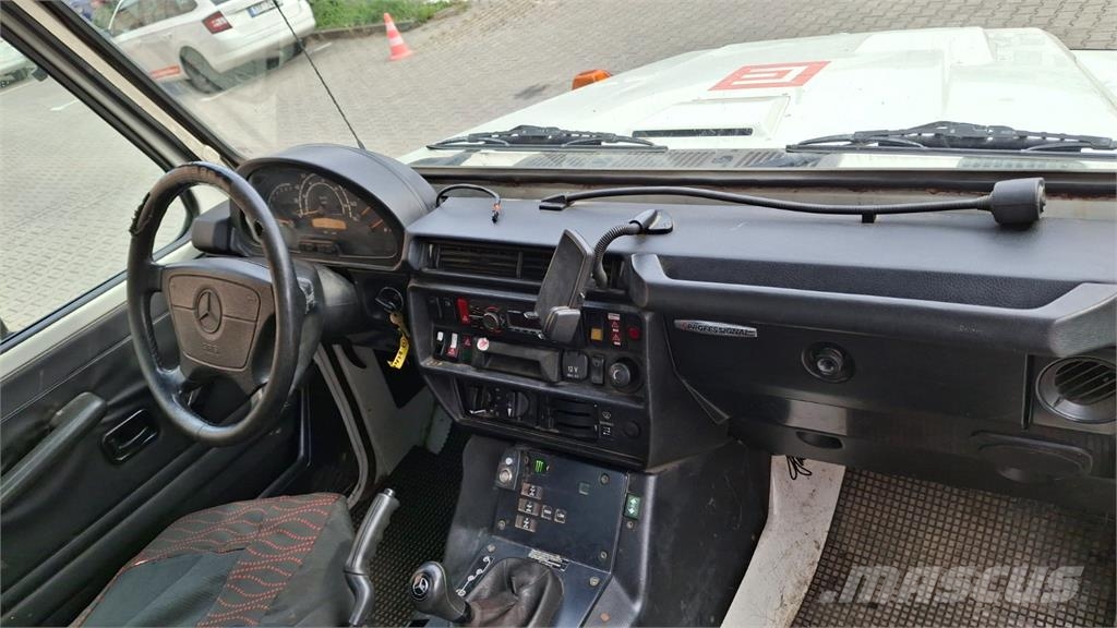 Mercedes-Benz G 300 CDI Kamioni-šasije