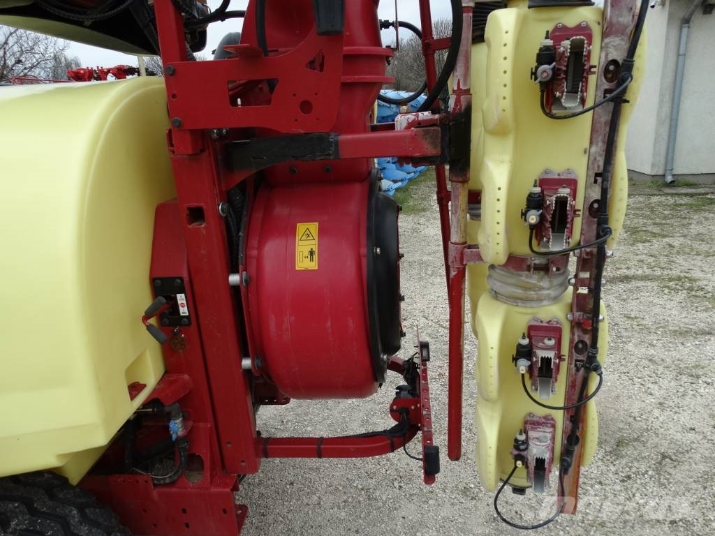 Hardi Zaturn Plus 2000 Прицепные опрыскиватели