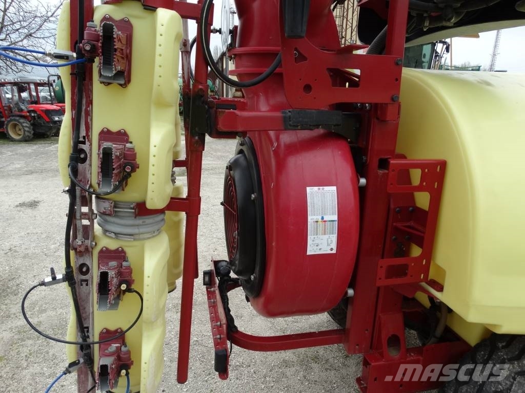 Hardi Zaturn Plus 2000 Прицепные опрыскиватели
