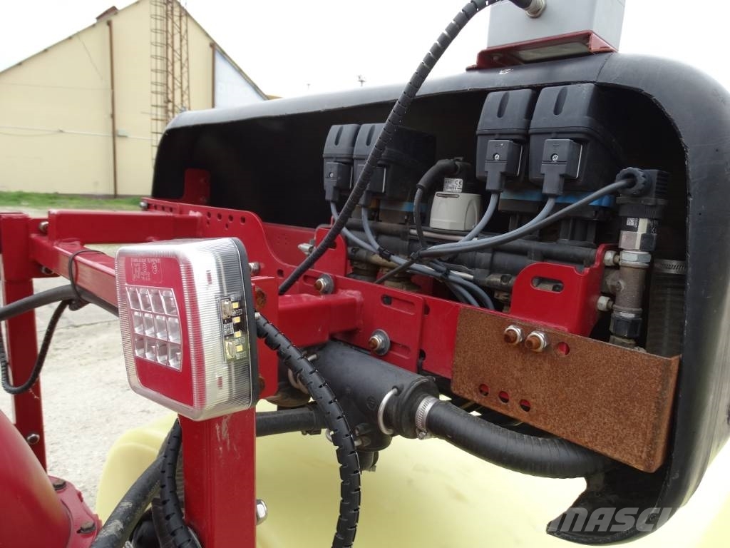 Hardi Zaturn Plus 2000 Прицепные опрыскиватели