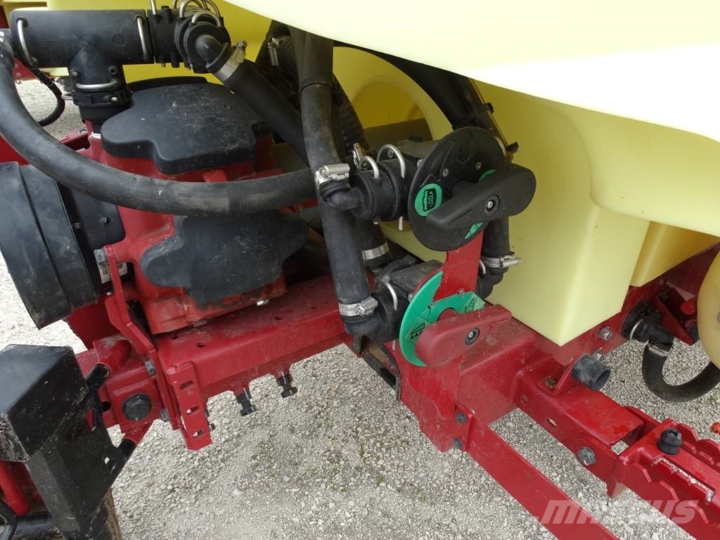 Hardi Zaturn Plus 2000 Прицепные опрыскиватели