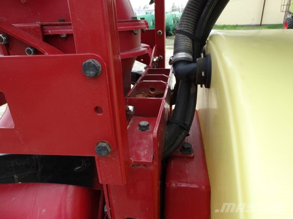 Hardi Zaturn Plus 2000 Прицепные опрыскиватели