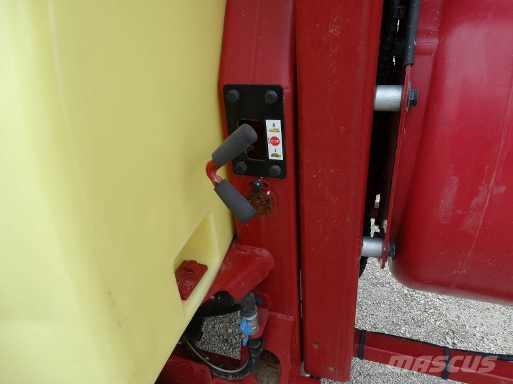 Hardi Zaturn Plus 2000 Прицепные опрыскиватели