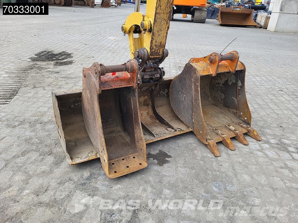 CAT 305 E2 CR 3 Buckets Mini pelle < 7t