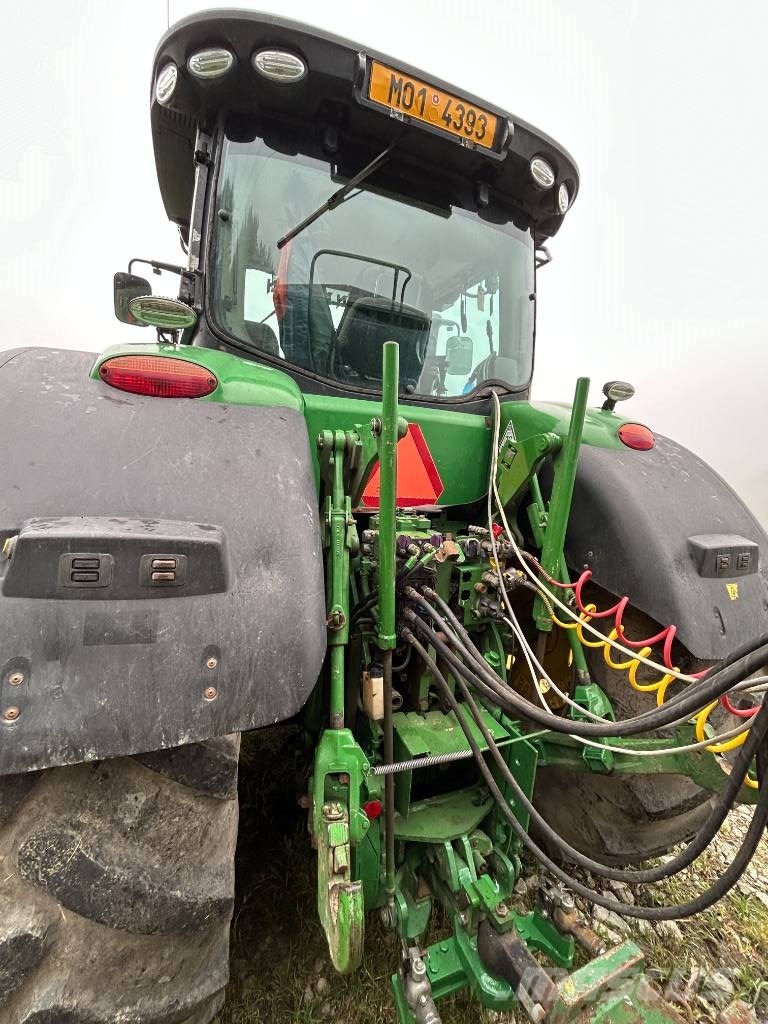 John Deere 7290R Traktory