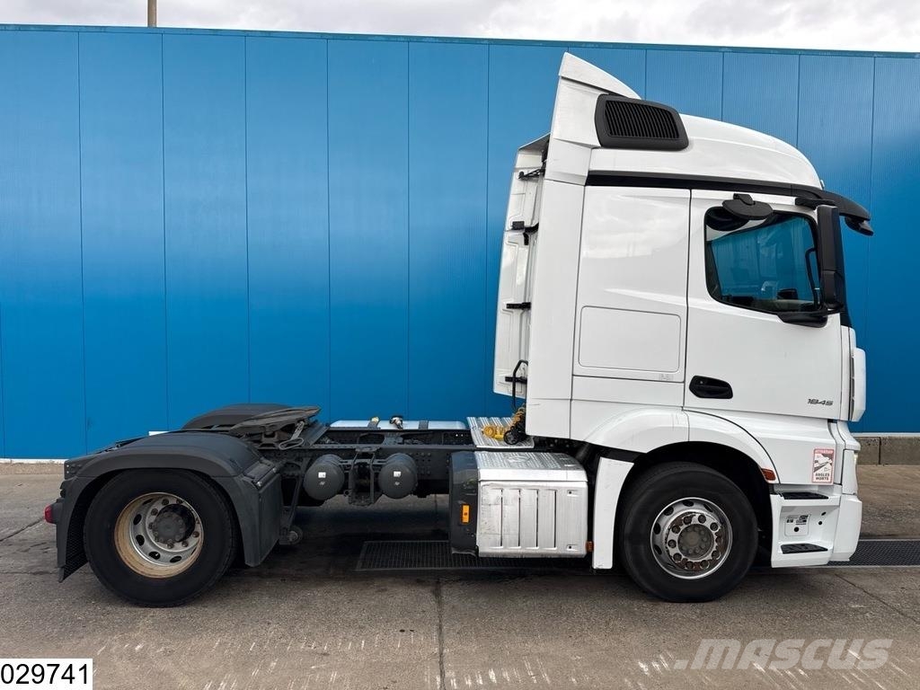 Mercedes-Benz Actros 1845 EURO 6d Vetopöytäautot