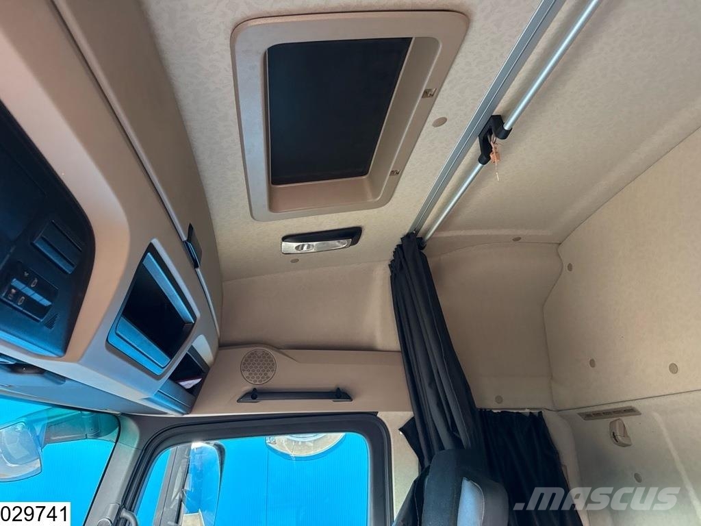 Mercedes-Benz Actros 1845 EURO 6d Vetopöytäautot